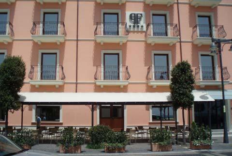 Palazzo Foti Hotel Crotone Zewnętrze zdjęcie
